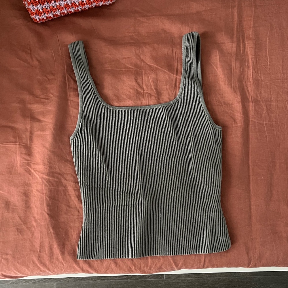 Babaton Sculpt Knit Square Neck Tank in Gray